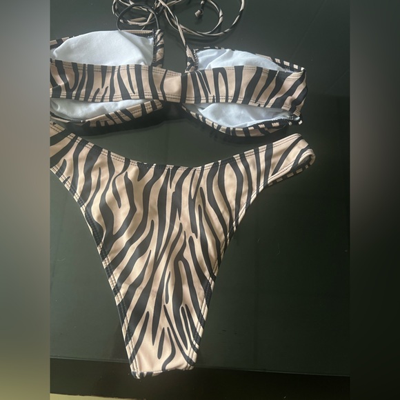 Zebra Print Bikini Set - Picture 2 of 14